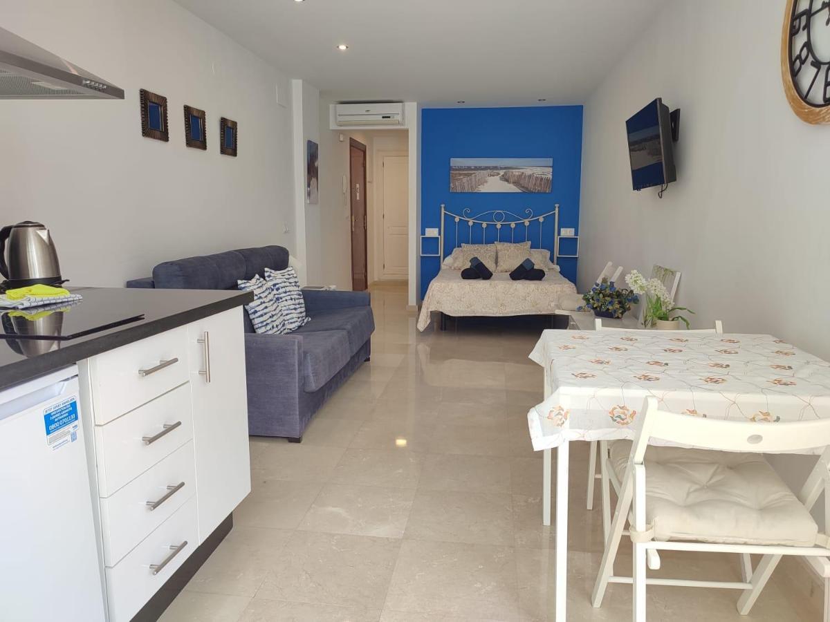 Turisstiko La Roca Chica 4 Apartment Torremolinos Exterior foto